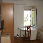 דירה Tihi